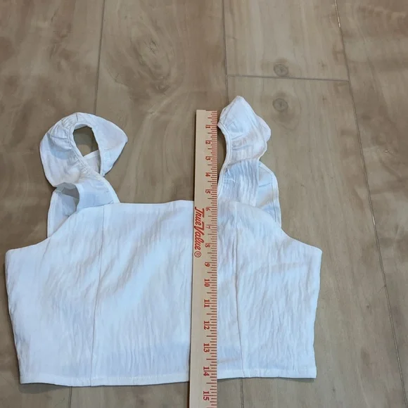 Pink Lily white out 2 piece skirt set - Picture 6 of 13